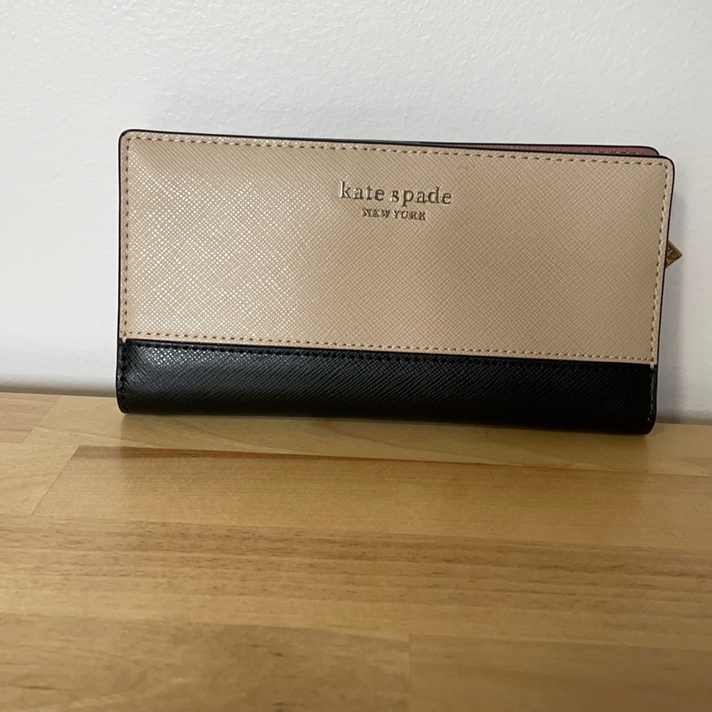 Kate Spade Spencer Slim Bi-fold wallet